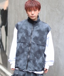 SPINNS | 【ユニセックスで着用可能】スタンドカラータイダイベスト(ベスト)