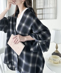 抜け感のあるカジュアルコーデに。ワイドスリーブ オンブレチェックオーバーシャツ