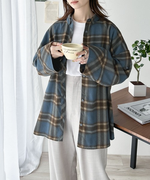 classicalelf(クラシカルエルフ)の「抜け感のあるカジュアルコーデに。ワイドスリーブ オンブレチェックオーバーシャツ(シャツ/ブラウス・レディース・ブルー/ブラウン/ネイビー/ブラック・LARGE/X-LARGE/SMALL/MEDIUM)」の9枚目の写真