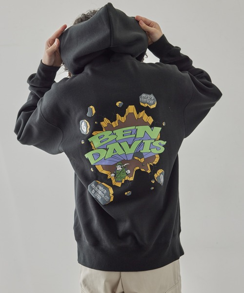 JUNRED（ジュンレッド）の「BEN DAVIS別注 壁壊しロゴパーカー（パーカー・メンズ・ブラック/ライトグレー/オレンジ・L/M/LL）」の2枚目の写真