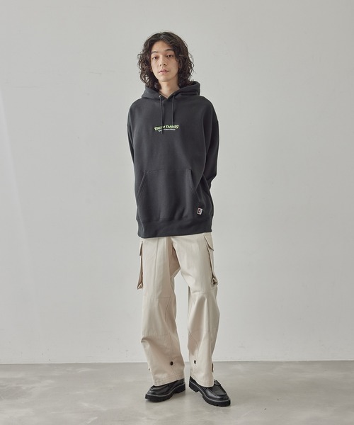 JUNRED（ジュンレッド）の「BEN DAVIS別注 壁壊しロゴパーカー（パーカー・メンズ・ブラック/ライトグレー/オレンジ・L/M/LL）」の11枚目の写真
