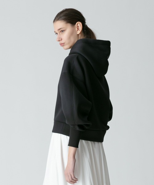 ダンボールフーディーパーカー　ブラック allureville（アルアバイル）の「ダンボールフーディーパーカー