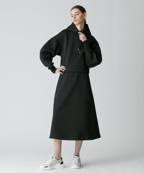 ダンボールフーディーパーカー　ブラック allureville（アルアバイル）の「ダンボールフーディーパーカー