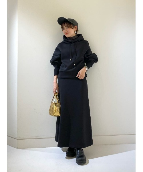 ダンボールフーディーパーカー　ブラック allureville（アルアバイル）の「ダンボールフーディーパーカー