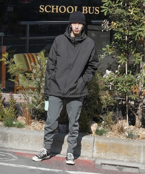 BILLABONG(ビラボン)の「BILLABONG メンズ TRANSPORT WINDBREAKER ジャケット 【2024年春夏モデル】/ビラボンナイロンウインドブレーカー(ナイロンジャケット・メンズ・ミント/ブラック・MEDIUM/LARGE/X-LARGE)」の5枚目の写真