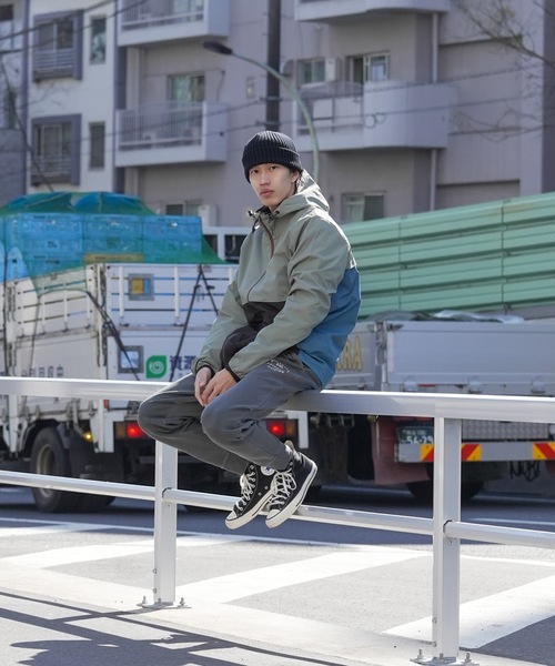 BILLABONG(ビラボン)の「BILLABONG メンズ TRANSPORT WINDBREAKER ジャケット 【2024年春夏モデル】/ビラボンナイロンウインドブレーカー(ナイロンジャケット・メンズ・ミント/ブラック・MEDIUM/LARGE/X-LARGE)」の18枚目の写真