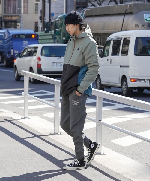 BILLABONG(ビラボン)の「BILLABONG メンズ TRANSPORT WINDBREAKER ジャケット 【2024年春夏モデル】/ビラボンナイロンウインドブレーカー(ナイロンジャケット・メンズ・ミント/ブラック・MEDIUM/LARGE/X-LARGE)」の19枚目の写真