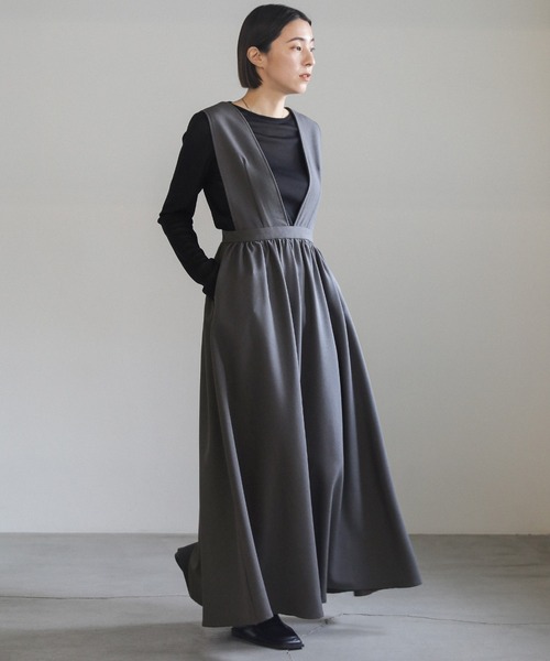 select MOCA（セレクトモカ）の「ギャザーフレアジャンスカ（ジャンパースカート・レディース・グレー/ブラック・LARGE/MEDIUM/SMALL）」の4枚目の写真