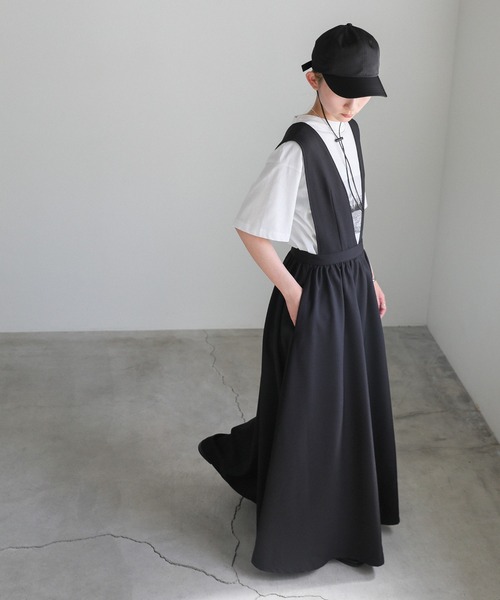 select MOCA（セレクトモカ）の「ギャザーフレアジャンスカ（ジャンパースカート・レディース・グレー/ブラック・LARGE/MEDIUM/SMALL）」の11枚目の写真