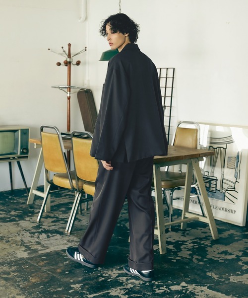 Bleme（ブレム）の「センタープレス ロールアップ ツータック ワイドスラックス【セットアップ対応】（スラックス・メンズ・ベージュ/チャコール・L/M/S/XL）」の16枚目の写真