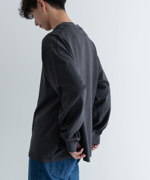 FORK&SPOON(フォークアンドスプーン)の「FORK&SPOON TCワッフルロングスリーブTシャツ(Tシャツ/カットソー・メンズ・オフホワイト/チャコールグレー・4/5)」の16枚目の写真