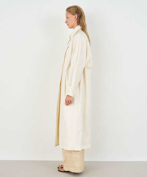 DES PRES（デ・プレ）の「ライトエクリュコーティング トレンチコート（トレンチコート・レディース・ホワイト・FREE）」の4枚目の写真