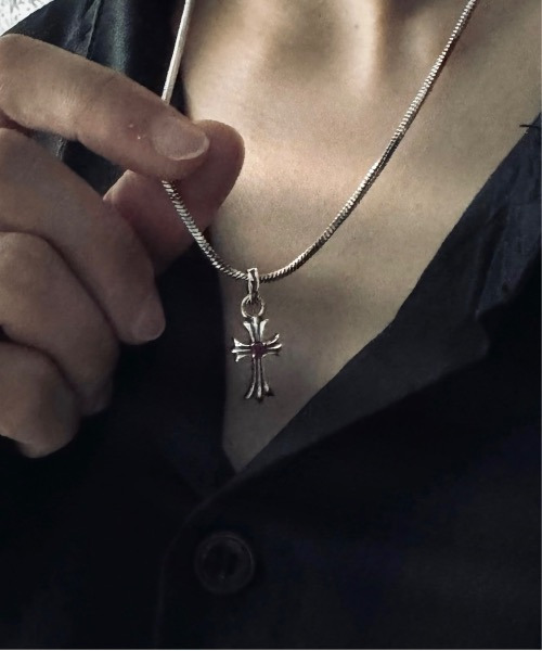 SILVER BULLET(シルバーバレット)の「『SBLT』ユニセックス 925シルバートップ リバーシブル クロスデザイン ネックレス(ネックレス・レディース・ブルー系その他/シルバー系/ホワイト/ホワイト系その他/ピンク/ブラック系その他/ブルー/シルバー/ブラック/ピンク系その他・ONE SIZE)」の7枚目の写真