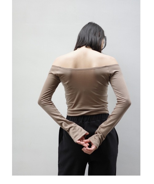 ENCIRCLE（エンサークル）の「【ENCIRCLE/エンサークル】Alex/アレックス（カットソー）（Tシャツ/カットソー・レディース・ダークグリーン/ベージュ/ブラック・FREE）」の19枚目の写真