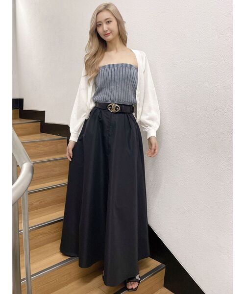 GYDA(ジェイダ)の「ロングボリューム フレアスカート(スカート・レディース・ブラック/ベージュ・FREE)」の5枚目の写真