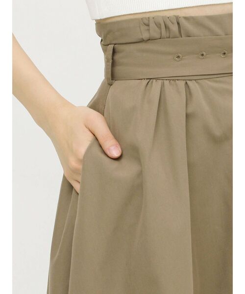 GYDA(ジェイダ)の「ロングボリューム フレアスカート(スカート・レディース・ブラック/ベージュ・FREE)」の14枚目の写真