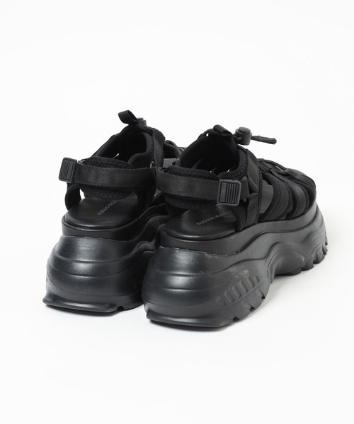 repipi armario（レピピ アルマリオ）の「NEOスピサンダル（サンダル・キッズ・ベージュ/その他/ブラック/ホワイト・LARGE/MEDIUM/SMALL）」の15枚目の写真