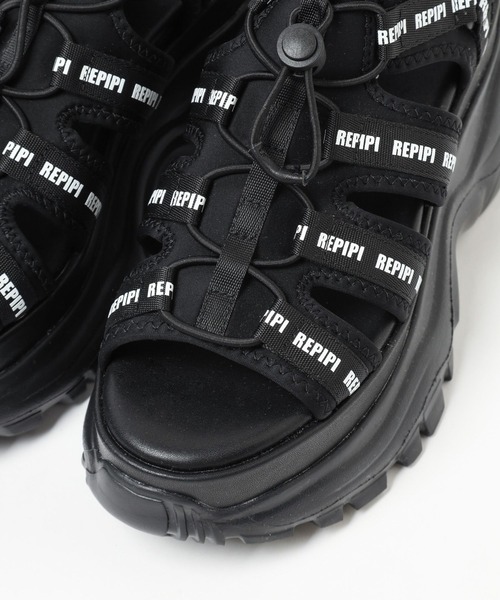 repipi armario（レピピ アルマリオ）の「NEOスピサンダル（サンダル・キッズ・ベージュ/その他/ブラック/ホワイト・LARGE/MEDIUM/SMALL）」の17枚目の写真