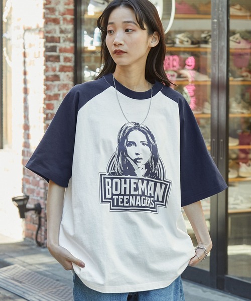 MONO-MART（モノマート）の「ガールズプリントラグランTシャツ/BOHEMIAN&PSYCHEDEIC（Tシャツ/カットソー・レディース・ブラック/ネイビー/ワイン/ブラック系/ネイビー系/スミクロ/ワイン系・FREE）」の5枚目の写真