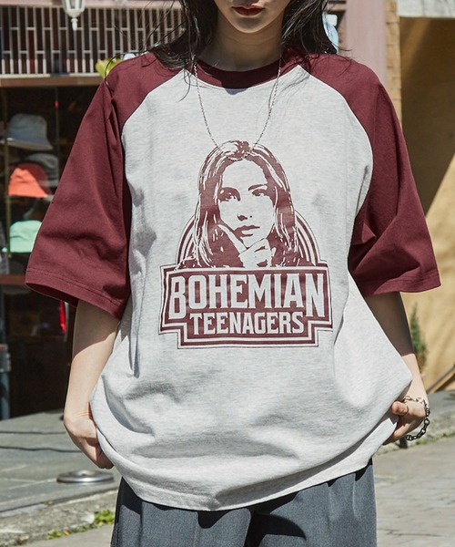 MONO-MART（モノマート）の「ガールズプリントラグランTシャツ/BOHEMIAN&PSYCHEDEIC（Tシャツ/カットソー・レディース・ブラック/ネイビー/ワイン/ブラック系/ネイビー系/スミクロ/ワイン系・FREE）」の2枚目の写真