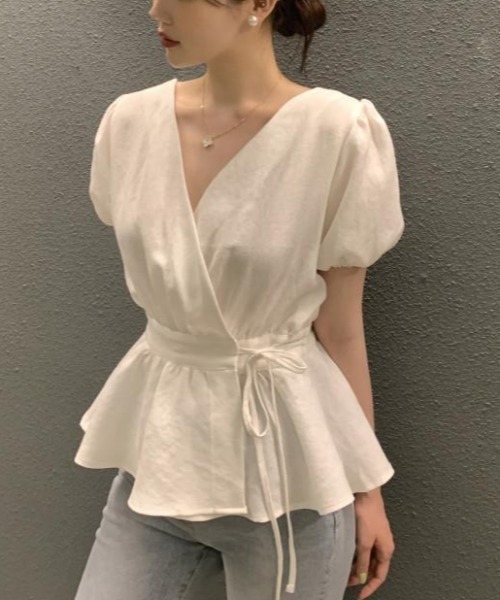N.s(エヌドットエス)の「カシュクールペプラムブラウス(シャツ/ブラウス・レディース・ブルー/ブラウン/ホワイト/ホワイト系その他/ブラウン系その他・L/M/S/SMALL/MEDIUM/LARGE)」の9枚目の写真