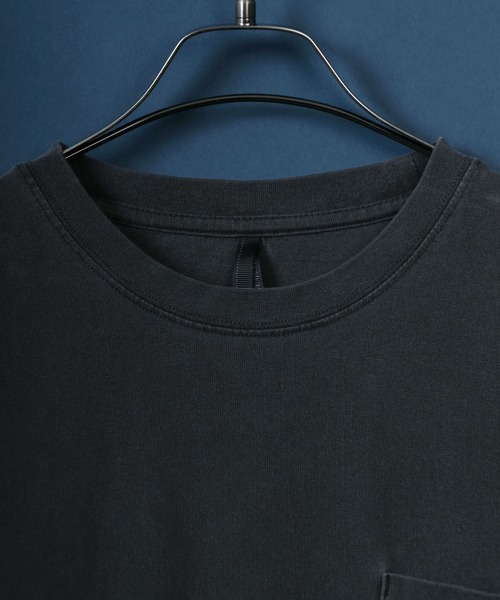 ANPAS(アンパス)の「Pigment Plain Color T-Shirt with Pocket/ピグメント加工 ポケット付き 無地 Tシャツ 半袖 メンズ レディース(Tシャツ/カットソー・メンズ・グレー系その他/グリーン系その他/ベージュ系その他/ブラック系その他・L/LL/M)」の13枚目の写真