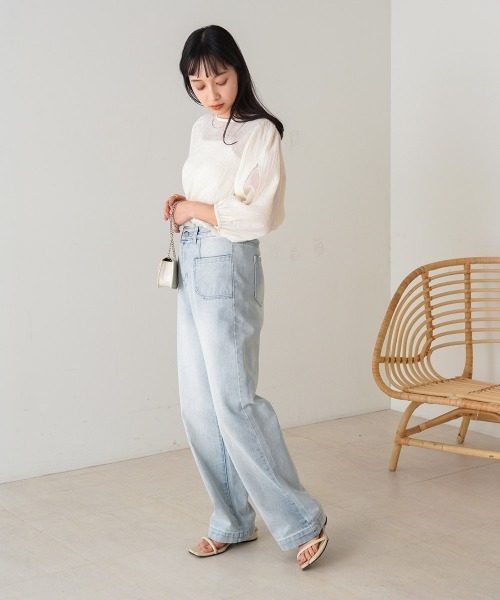 Bab（バブ）の「袖ボリュームシアー使いブラウス（シャツ/ブラウス・レディース・ライトグレー/ホワイト系その他/ベージュ・M）」の6枚目の写真