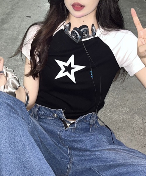 .KOM（ドットコム）の「A'GEM/9 × .kom 『.KOM/ドットケーオーエム』 スター Tシャツ（Tシャツ/カットソー・レディース・グレー/ブラック/ネイビー・FREE）」の19枚目の写真
