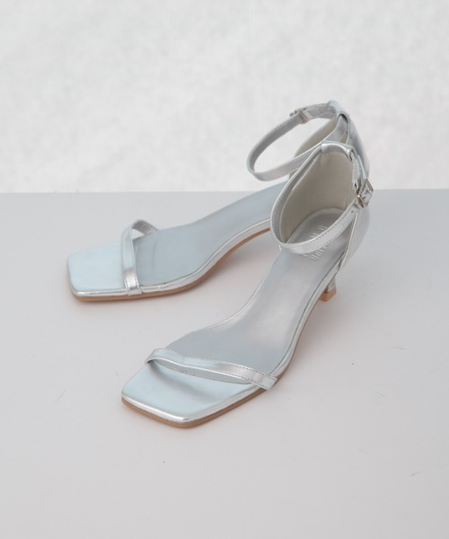 NANO universe（ナノユニバース）の「5cmヒールアンクルストラップサンダル（サンダル・レディース・ブラック/シルバー/ライトベージュ・36/38/37）」の10枚目の写真