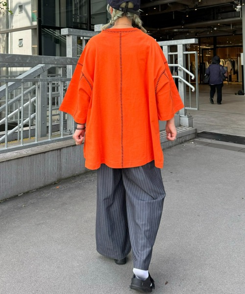 SOUNDSGOOOOD（サウンズグッド）の「【SOUNDS GOOOOD / サウンズグッド】配色ステッチサイドスリットTee半袖（Tシャツ/カットソー・メンズ・オレンジ/ライム/ライトグレー/ブラック/オフホワイト・ONE SIZE）」の5枚目の写真