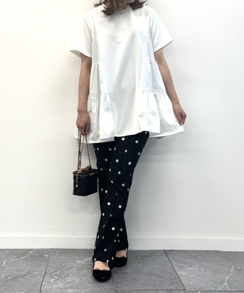 INTERPLANET（インタープラネット）の「ミラノリブギャザーデザインプルオーバー（Tシャツ/カットソー・レディース・オフホワイト/ブラック・FREE）」の4枚目の写真