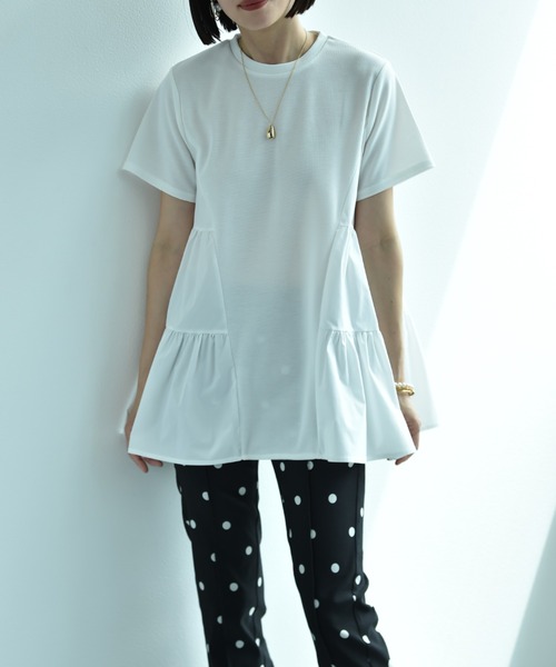 INTERPLANET（インタープラネット）の「ミラノリブギャザーデザインプルオーバー（Tシャツ/カットソー・レディース・オフホワイト/ブラック・FREE）」の12枚目の写真