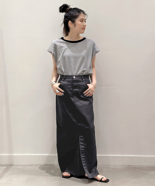 AP STUDIO（エーピーストゥディオ）の「【KURO/クロ】別注パワーショルダーボーダーノースリーブT（Tシャツ/カットソー・レディース・ブラック・FREE）」の5枚目の写真