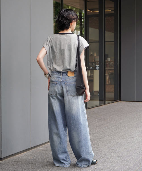 AP STUDIO（エーピーストゥディオ）の「【KURO/クロ】別注パワーショルダーボーダーノースリーブT（Tシャツ/カットソー・レディース・ブラック・FREE）」の13枚目の写真