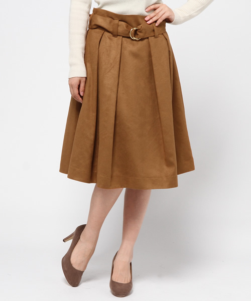 OUVRAGE CLASSE（ウヴラージュクラス）の「フェイクスエードミディＳＫ（スカート・レディース・キャメル/ネイビー・FREE）」の13枚目の写真