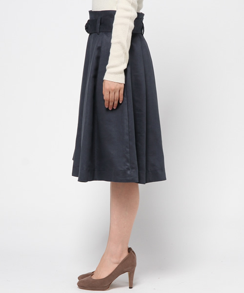 OUVRAGE CLASSE（ウヴラージュクラス）の「フェイクスエードミディＳＫ（スカート・レディース・キャメル/ネイビー・FREE）」の7枚目の写真