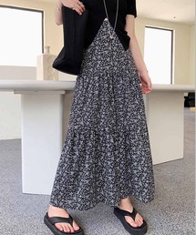 花柄ティアードロングスカート