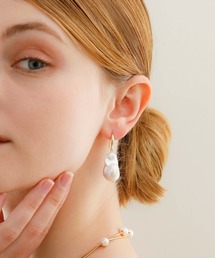 JewCas（ジュアキャス）の「JewCas 有核淡水パールBaroque pearl 24SK ピアス [JC4684]（ピアス（両耳用））」