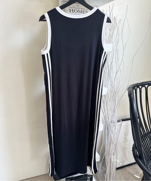 ULEULA（ウルア）の「スポーティラインノースリワンピース（ワンピース・レディース・ブラック・FREE）」の11枚目の写真
