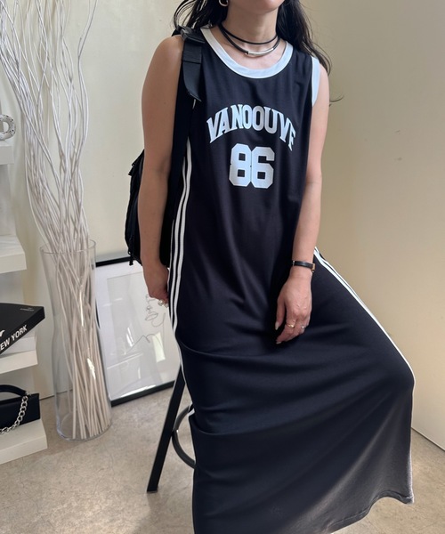 ULEULA（ウルア）の「スポーティラインノースリワンピース（ワンピース・レディース・ブラック・FREE）」の9枚目の写真