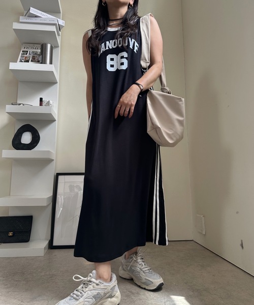 ULEULA（ウルア）の「スポーティラインノースリワンピース（ワンピース・レディース・ブラック・FREE）」の17枚目の写真