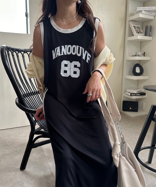 ULEULA（ウルア）の「スポーティラインノースリワンピース（ワンピース・レディース・ブラック・FREE）」の22枚目の写真