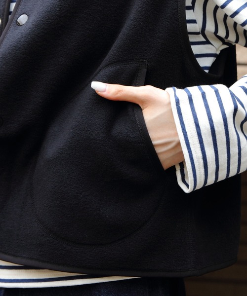 DANTON(ダントン)の「DANTON/ダントン フリースカラーレスベスト FLEECE COLLARLESS VEST DT-A0521(ベスト・レディース・ダークグレー/レッド/ブラック/チャコールグレー/ナチュラル/チョコ・38/36)」の17枚目の写真