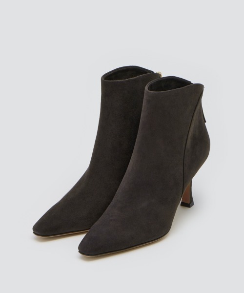 37 PELLICO バックジップ　ショートブーツ　黒　レザー　24 37 PELLICO バックジップ ショートブーツ 黒 レザー 24 PELLICO