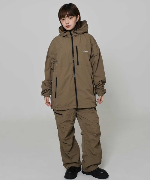 mahagrid/マハグリッド』 BASIC LOGO NYLON WINDBREAKER/ナイロン