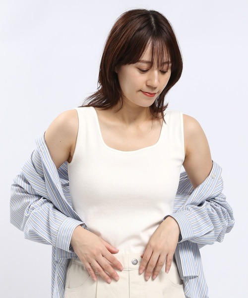 GLOBAL WORK Smile Seed Store（グローバルワーク スマイルシードストア）の「華奢リブタンクトップ/118557（タンクトップ・レディース・グレイッシュベージュ/オフホワイト/ブラック/グレー/ダークグレー・LARGE/MEDIUM/X-LARGE/SMALL）」の8枚目の写真