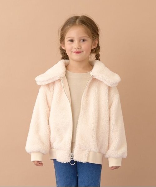 Lycee mine（リセマイン）の「【万能アウター】丸衿ボアブルゾン（ブルゾン・キッズ・アイボリー/ピンク系その他/ブルーグレー/ブラック/ベージュ・100cm/110cm/120cm/130cm/140cm/150cm）」の4枚目の写真