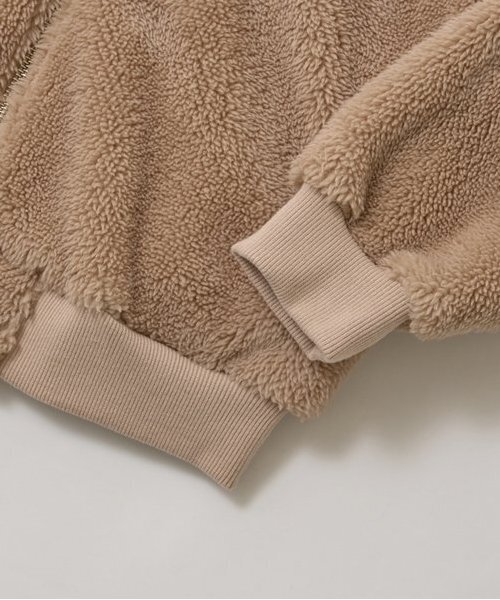 Lycee mine（リセマイン）の「【万能アウター】丸衿ボアブルゾン（ブルゾン・キッズ・アイボリー/ピンク系その他/ブルーグレー/ブラック/ベージュ・100cm/110cm/120cm/130cm/140cm/150cm）」の10枚目の写真