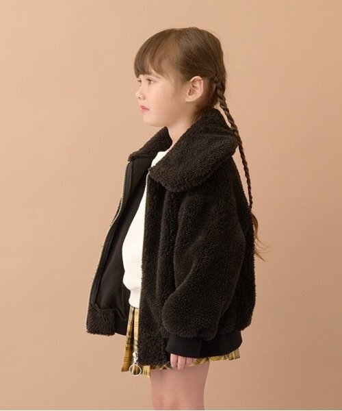 Lycee mine（リセマイン）の「【万能アウター】丸衿ボアブルゾン（ブルゾン・キッズ・アイボリー/ピンク系その他/ブルーグレー/ブラック/ベージュ・100cm/110cm/120cm/130cm/140cm/150cm）」の20枚目の写真