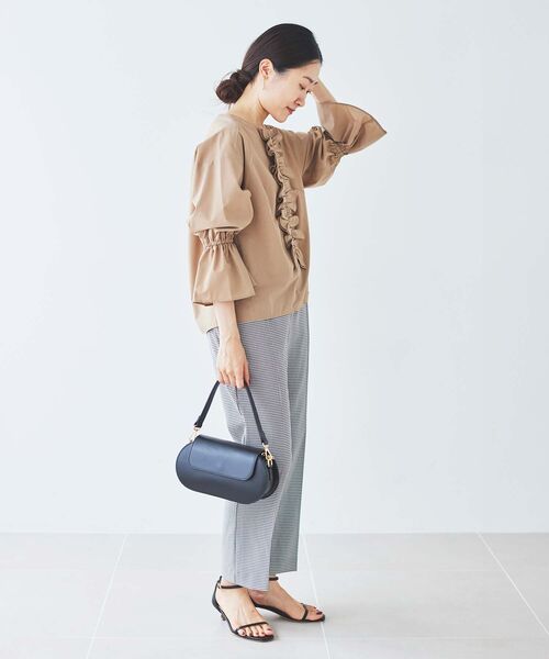 le.coeur blanc（ルクールブラン）の「ドライストレッチテーパードパンツ（その他パンツ・レディース・ブラック/ブラック系その他・38/36）」の7枚目の写真